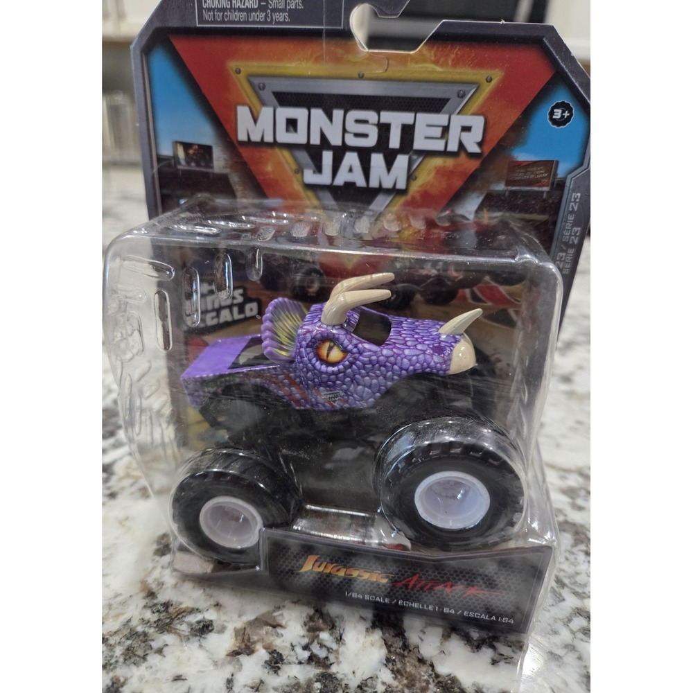 Spin Master Monster Jam Jurassic Attack 1:64 Diecast Truck Series 23 Moster